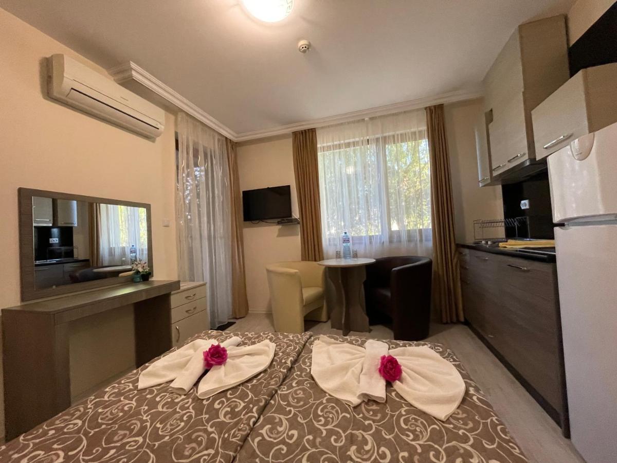 Brilliant Aparthotel Созополь Экстерьер фото