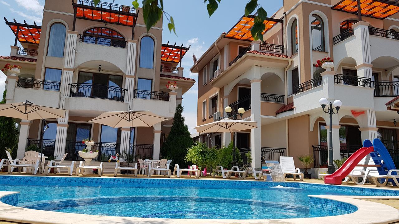 Brilliant Aparthotel Созополь Экстерьер фото
