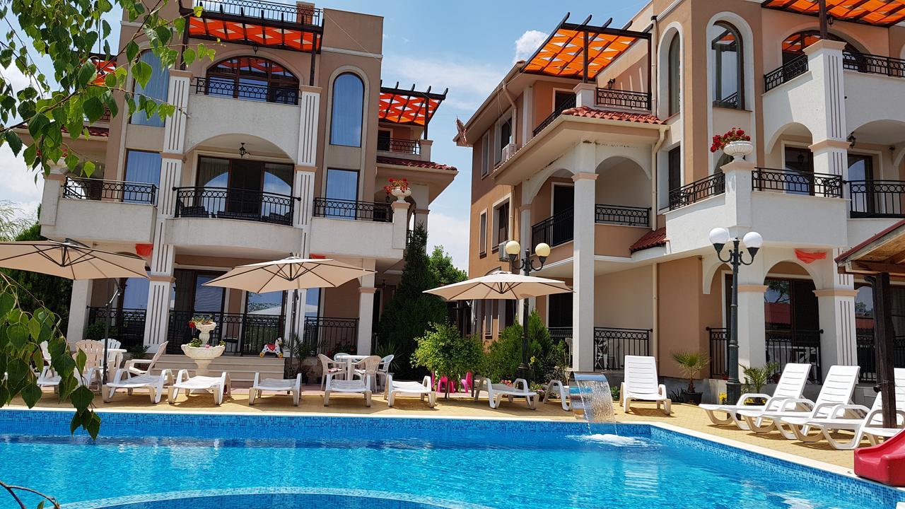 Brilliant Aparthotel Созополь Экстерьер фото
