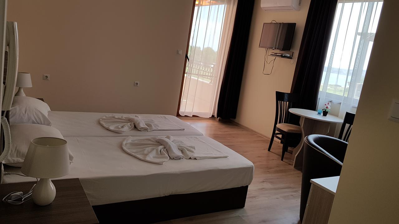 Brilliant Aparthotel Созополь Экстерьер фото
